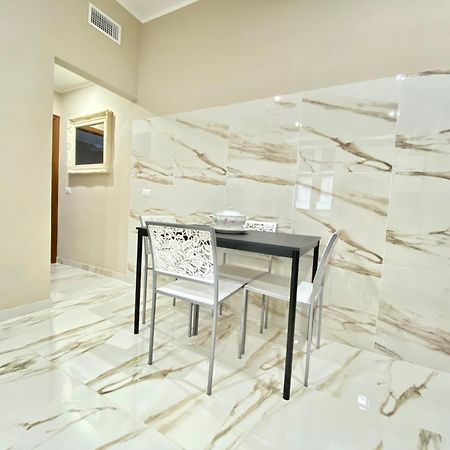Moderno Apartment Linate San Donato 米兰 外观 照片